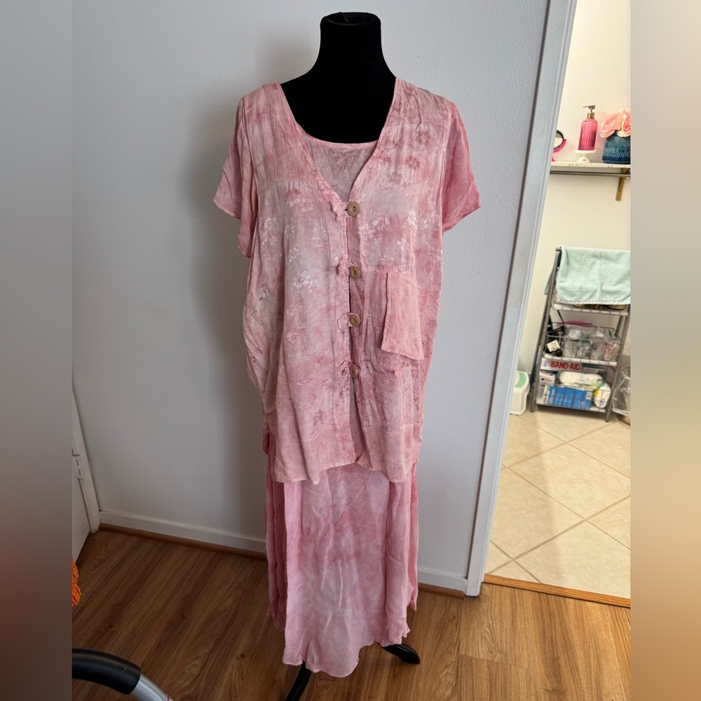 Classique by Shawn Pink Garment set